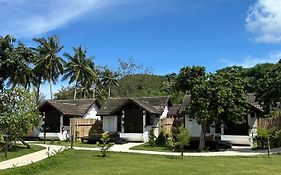 Chumphon Cabana Resort